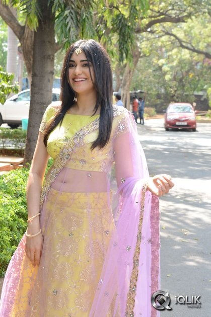 Adah-Sharma-at-Kshanam-Movie-Release-Press-Meet